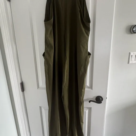 NWT Overalls Jumpsuits Loose Sleeveless Adjustable Spaghetti Strap Wide Leg Long - Picture 4 of 7